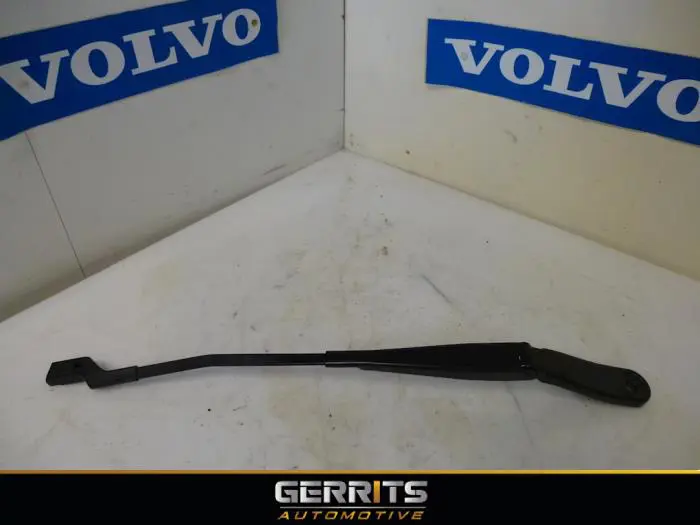 Front wiper arm Volvo V60