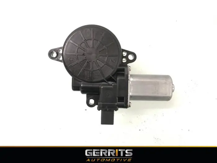 Door window motor Mazda 2.