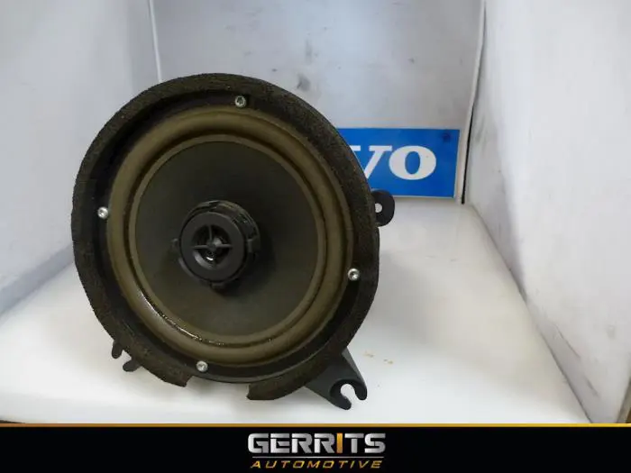 Speaker Volvo S70