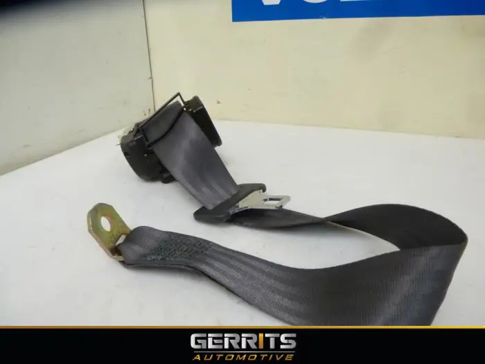 Rear seatbelt, right Volvo V40