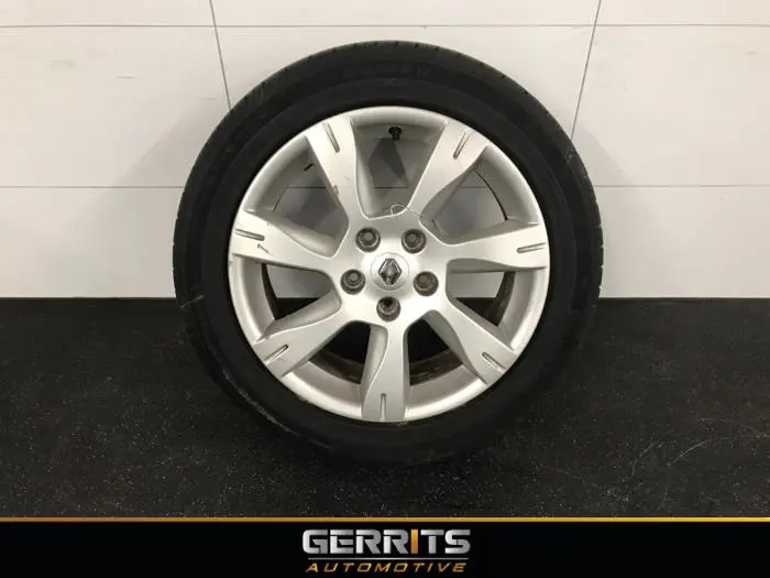 Wheel + tyre Renault Fluence