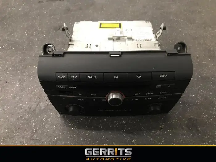 Radio CD player Mazda 3.