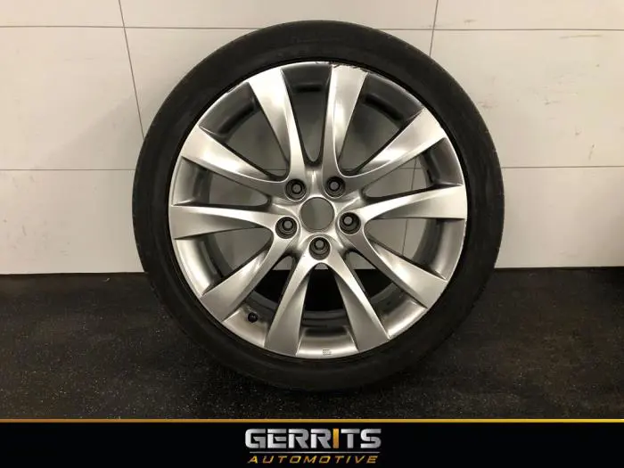 Wheel + tyre Hyundai I40