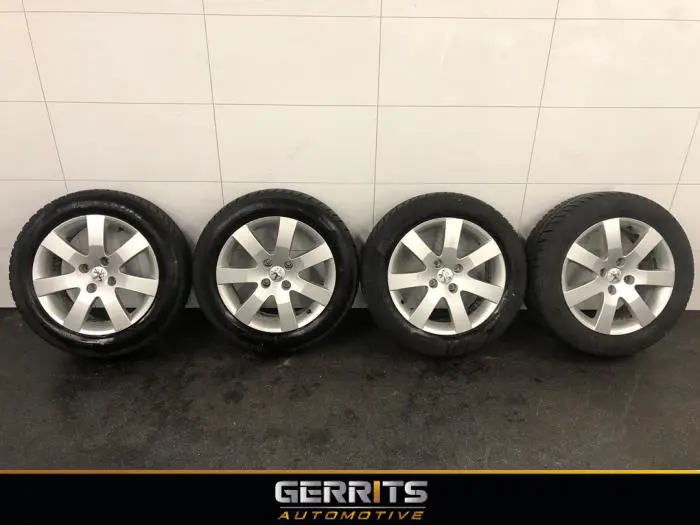 Set of wheels + tyres Peugeot 207