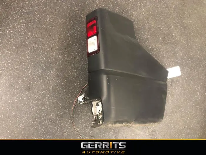 Rear bumper corner, right Opel Vivaro