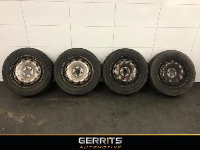 Set of wheels + tyres Opel Vivaro