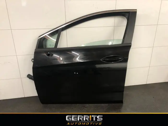 Door 4-door, front left Opel Astra