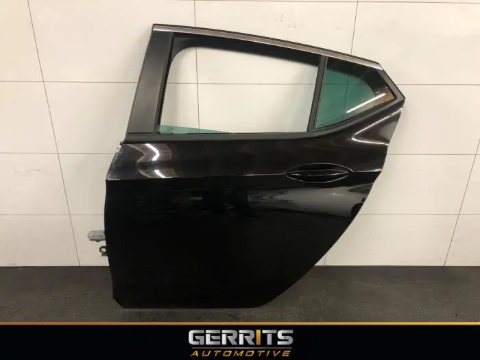 Rear door 4-door, left Opel Astra