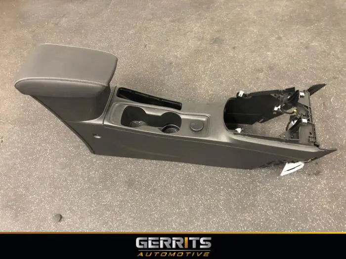 Middle console Opel Astra