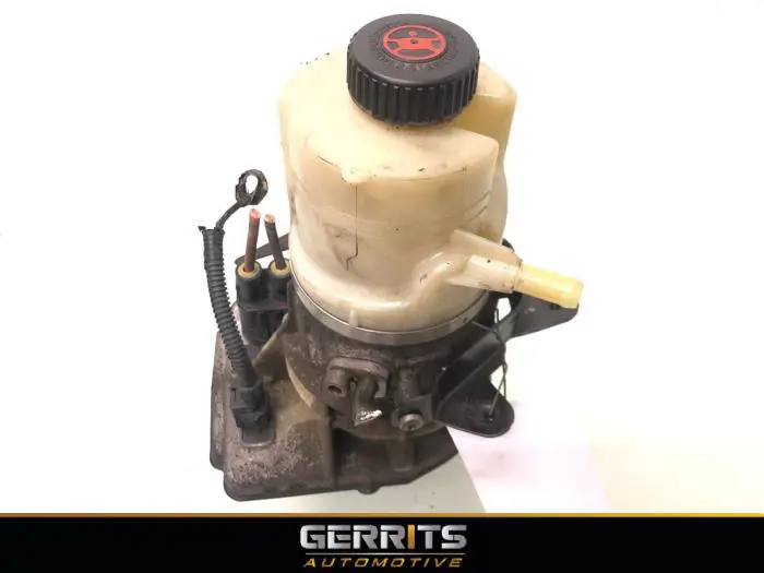 Power steering pump Fiat Talento