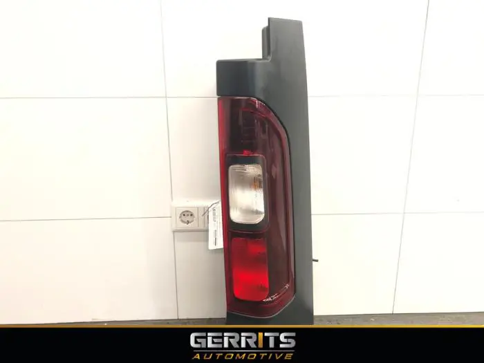 Taillight, right Fiat Talento