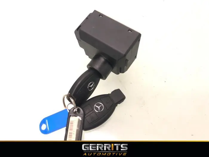 Ignition lock + key Mercedes Vito