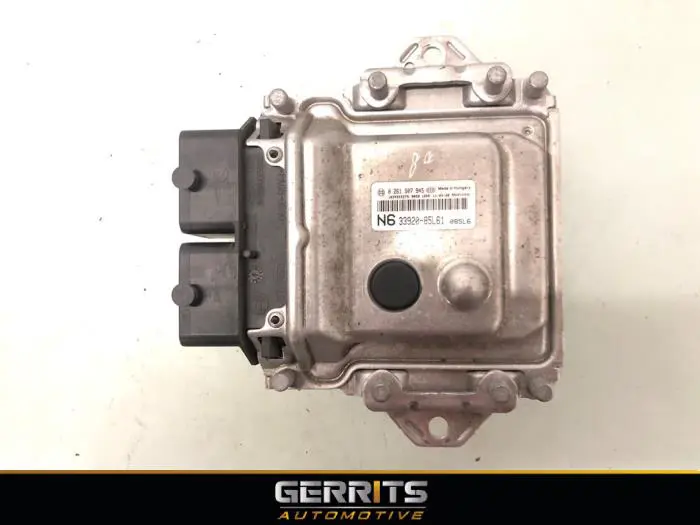 Ordinateur gestion moteur Opel Agila