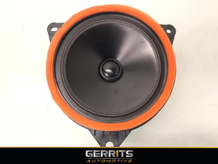 Speaker Toyota Yaris