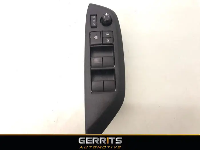 Electric window switch Toyota Yaris