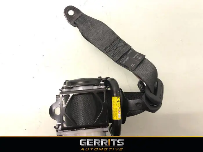 Ceinture de sécurité arrière gauche Toyota Yaris