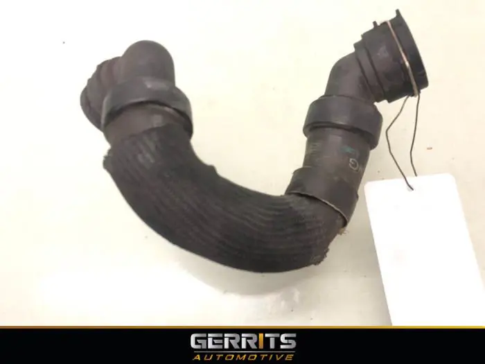 Radiator hose Opel Astra