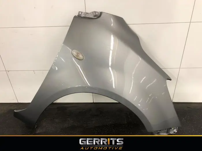 Front wing, right Opel Agila