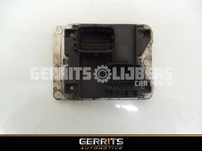 Ordinateur gestion moteur Opel Corsa