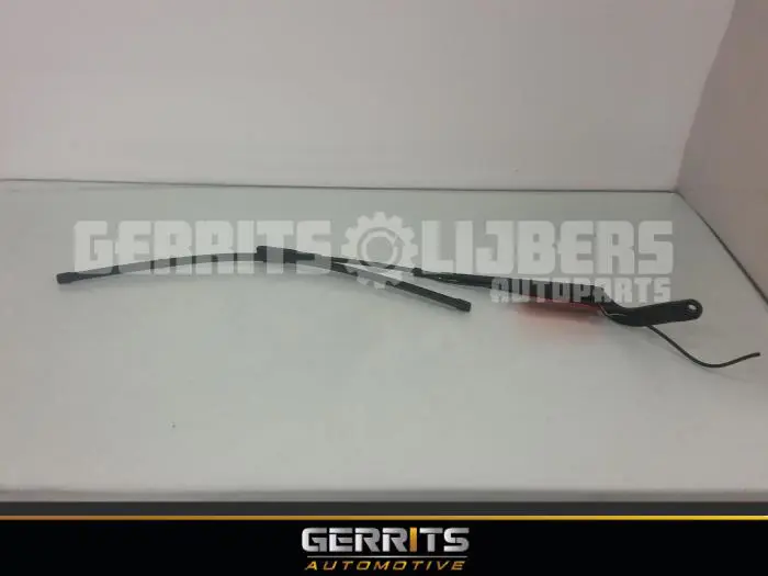 Front wiper arm Volkswagen Crafter